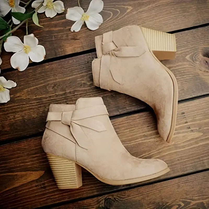 #color_ Beige