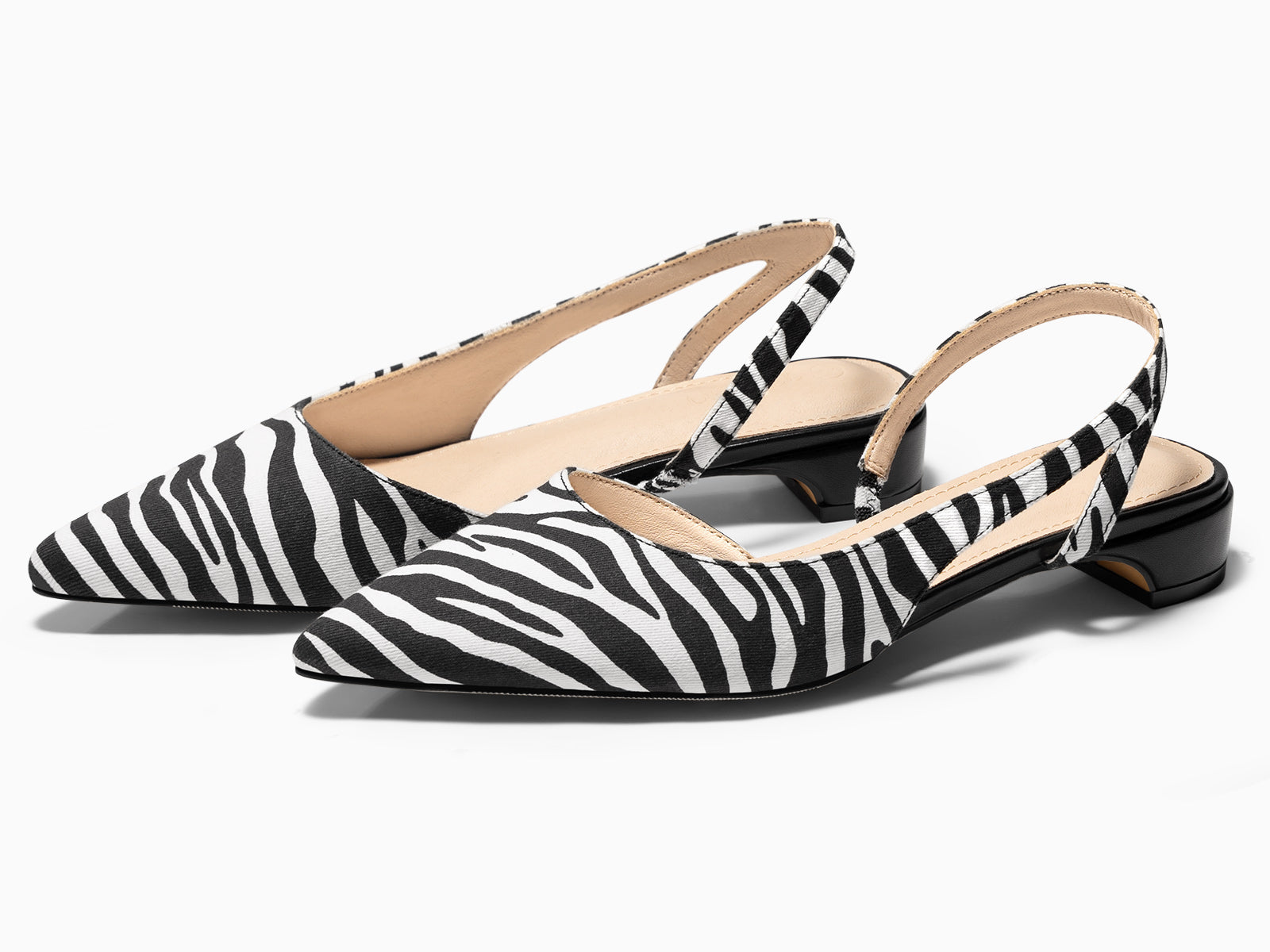 Coutgo Women  D'Orsay Black & White Heels Chunky Pumps