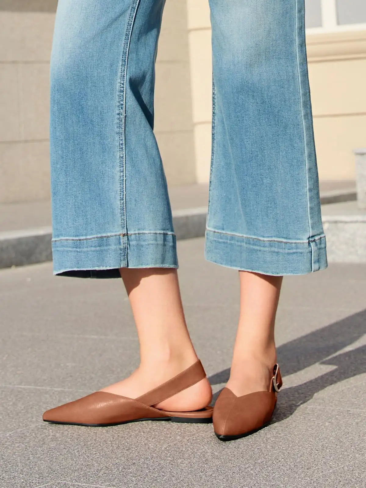 Coutgo Womens Pointed-Toe Slingback Flats with Buckle Closure